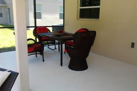 Modern 4 Bedroom House With Swimming Pool Clearwater Extérieur photo